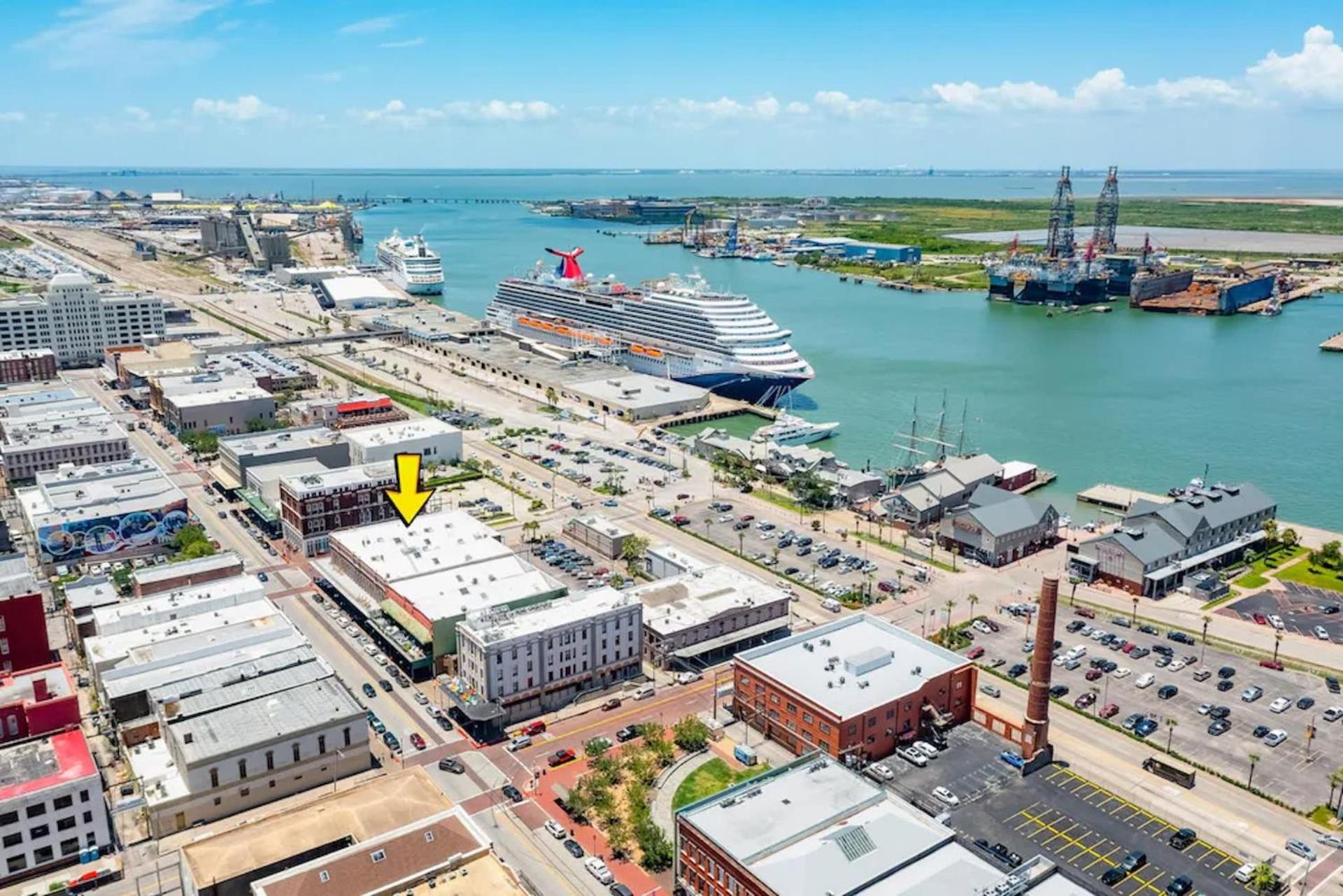 Apartmán Historic Strand Lofts By 3Rd Coast Getaways Galveston Exteriér fotografie